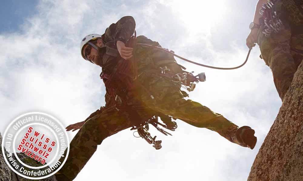 Спортивные швейцарские часы SWISS MILITARY HANOWA LAND с элементами милитари стилистики, сапфировым стеклом и водозащитой 10 ATM, Luminova.