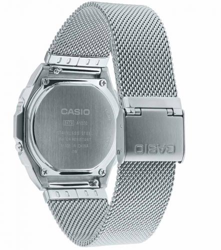 Стальной браслет ретро часов CASIO VINTAGE A1000M-1BEF легко заменяется благодаря встроенному ползунковому рычагу.