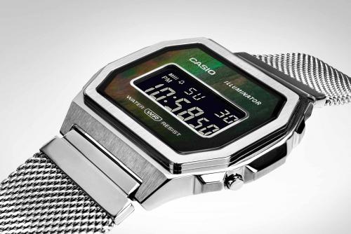 Жидкокристаллический дисплей ретро часов CASIO A1000M-1BEF защищен минеральным стеклом, устойчивым к царапинам.