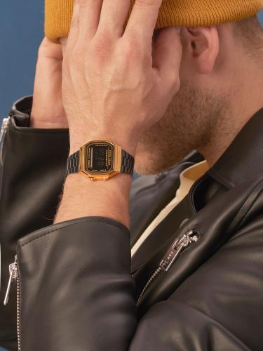 Ретро часами CASIO VINTAGE A168WEGB-1BEF Gold&Black можно наслаждаться - не будем спорить, будем соглашаться!
