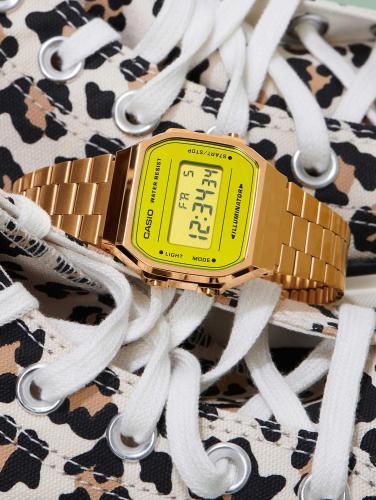 Прямоугольные ретро часы CASIO VINTAGE A168WEGM-9EF являются великолепным аксессуаром, подчеркивающим ваш стиль.