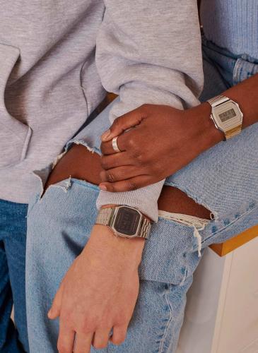 Родство души встречается не часто, пусть свяжет вас оно незримой нитью, винтажные часы CASIO A168WEM-1EF & A168WEM-7EF