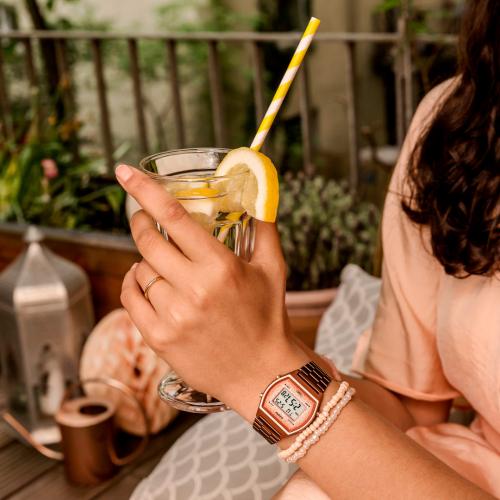 Винтажные часы CASIO B640WCG-5EF - это сказочное путешествие в мир изумительной природы и жаркого восточного Солнца.