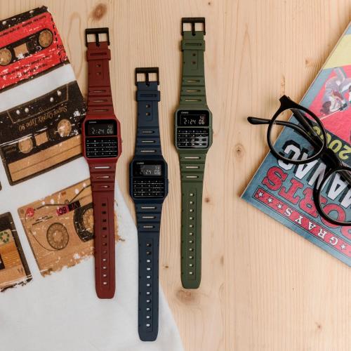 Серия олдскульных часов CASIO VINTAGE CA-53 с инверсной индикацией и калькулятором: CA-53WF-4BEF, CA-53WF-2BEF, CA-53WF-3BEF.