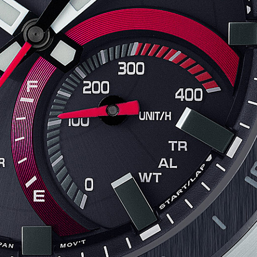 Специальный индикатор часов EDIFICE ECB-900DB-1AER отображает среднюю скорость движения на заданной дистанции.