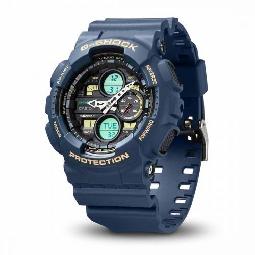 Крупные аналогово-цифровые часы G-SHOCK GA-140-2AER (аналог серий GA-100/110) с ассиметричным дизайном циферблата.