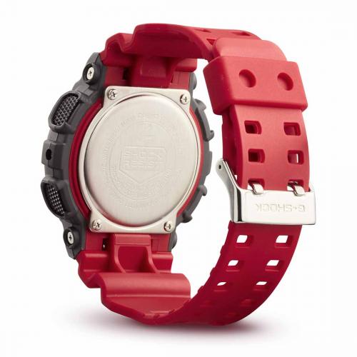 Застежка противоударных часов CASIO G-SHOCK GA-140-4AER из полимерного материала с надежной двойной фиксацией.