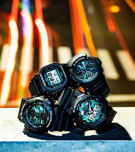 Серия часов G-SHOCK Midnight Green MG представлена: AWG-M100SMG-1A, GA-140MG-1AER, GA-700MG-1AER, GW-B5600MG-1ER.