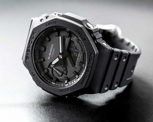 Карбоновый корпус часов G-SHOCK GA-2100-1A1ER Octagon изготовлен по технологии Carbon Core Guard из углеродного волокна.