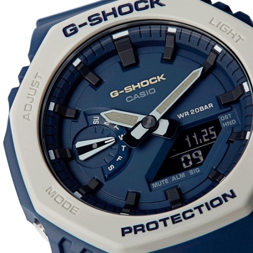 Восьмиугольный корпус часов G-SHOCK GA-2110ET-2AER изготовлен по технологии Carbon Core Guard из углеродного волокна.