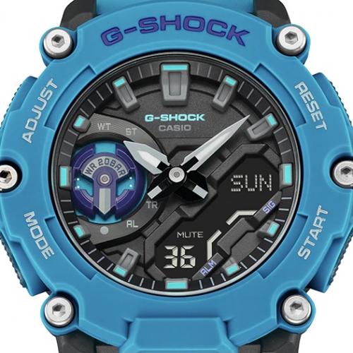 Индикатор режимов часов CASIO G-SHOCK GA-2200-2AER выполнен в стиле тормозного диска и заключен в полукруглое кольцо.
