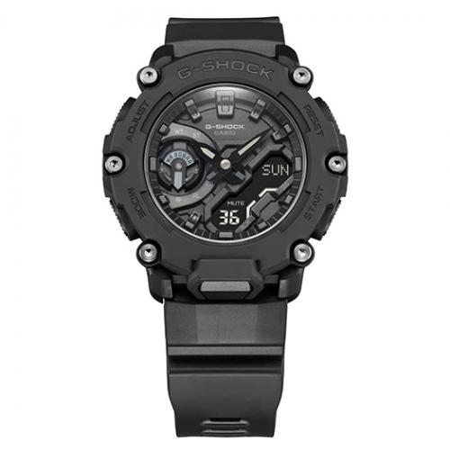 Индустриальный стиль часов GA-2200BB-1AER проявляется в круглом черном безеле с 6 винтами, демонстрируя высокую прочность.
