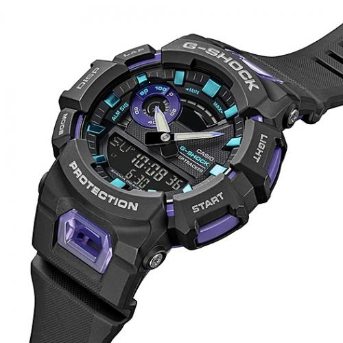 Функция Life Log часов G-SHOCK GBA-900-1A6ER отслеживает количество шагов для расчета расстояния и сожженных калорий.