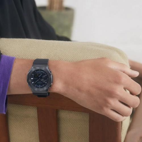 Ты мой кумир, карбоновый G-Shock GM-2100N-2AER CasiOak, твой путь прочерчен по судьбе, слава и успех заложены в тебе!