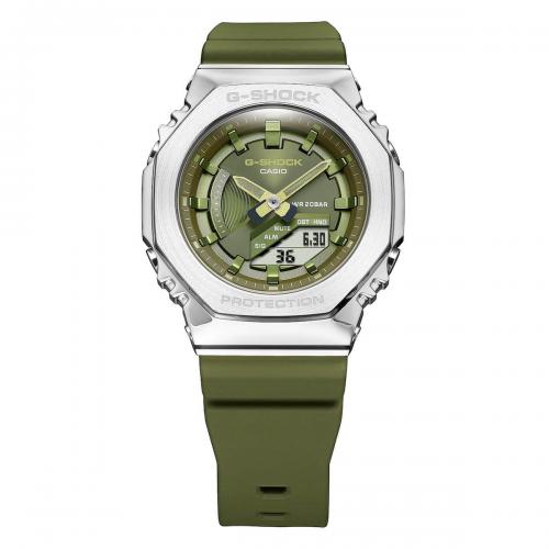Прочный корпус ударопрочных женских часов Casio GM-S2100-3AER из нержавеющей стали с закругленными углами.