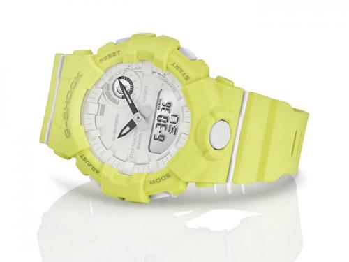 Конструкция корпуса женских часов CASIO G-SHOCK GMA-B800-9AER защищает внутренний модуль от ударов и вибраций.