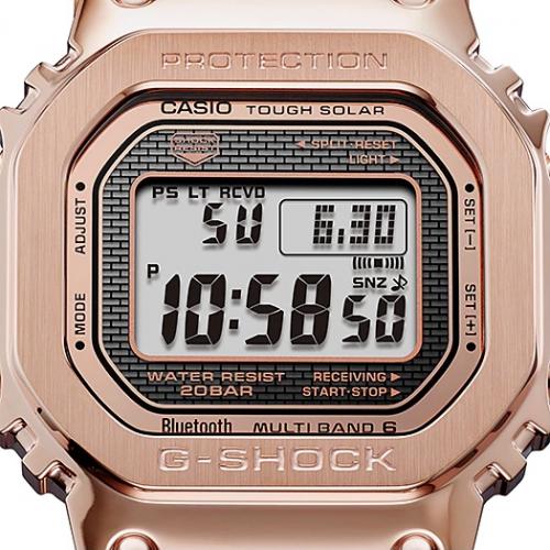 Цельнометаллические rose gold часы CASIO GMW-B5000GD-4ER созданы по образцу «квадратного» корпуса G-SHOCK DW-5000.