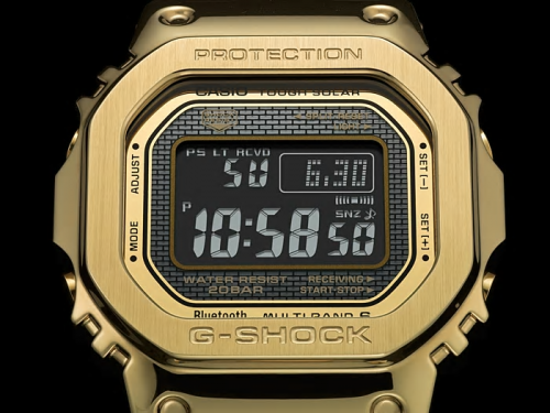 Инверсный STN дисплей часов G-SHOCK GMW-B5000GD-9ER получил полностью автоматическую подсветку Super Illuminator.