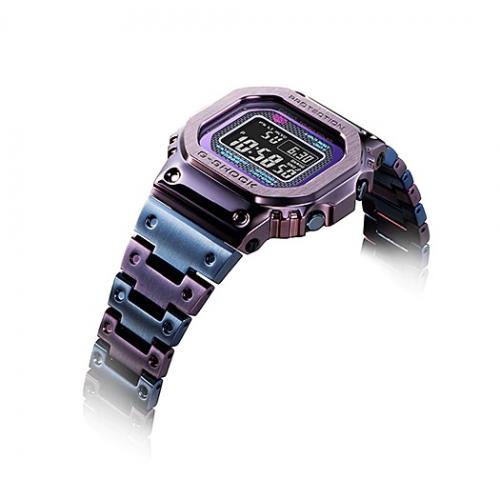 Часы GMW-B5000PB-6ER с революционным цветовым дизайном являются наследником классического G-SHOCK DW-5000.