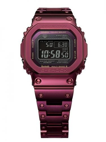 Корпус и браслет часов CASIO GMW-B5000RD-4ER получили ионное напыление красного цвета - фирменный цвет G-SHOCK.