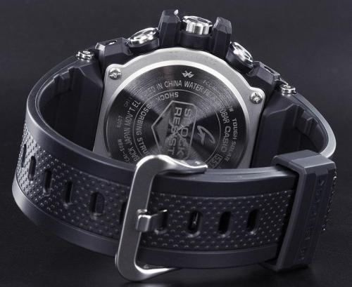 Застежка структурированого черного полимерного ремешка часов G-SHOCK GST-B100-1AER из нержавеющей стали.