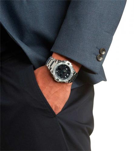 Часы G-SHOCK GST-B400D-1AER подчеркнут силу характера и спозиционируют своего обладателя, как успешного человека.