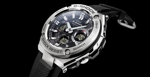 Часы CASIO G-SHOCK GST-W110-1AER со стальной накладке и черным циферблатом комплектуются полиуретановым ремнем.