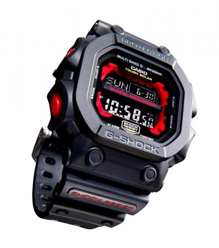 Модуль G-SHOCK GXW-56-1AER защищен двухслойным полимерным безелем и эластичным материалом Alpha Gel.
