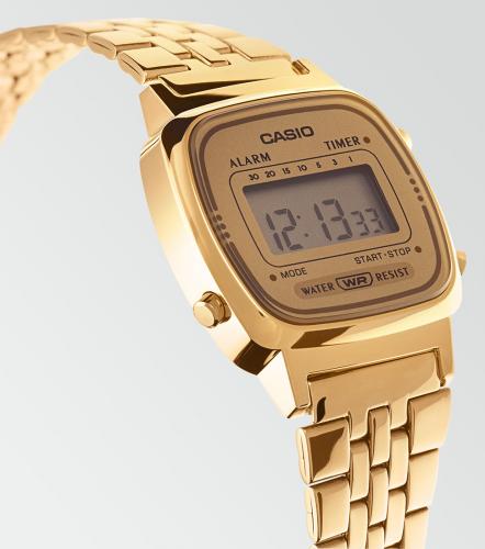 Маленький корпус женских часов CASIO LA670WETG-9AEF выполнен из полимерного пластика с глянцевым желтым покрытием.