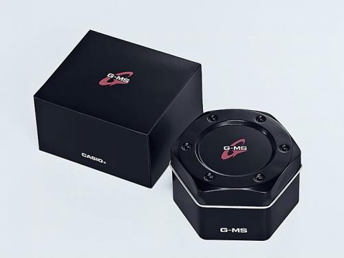 Часы CASIO BABY-G MSG-S600G-1AER комплектуются специальной металлической черной упаковкой с лого коллекции G-MS.