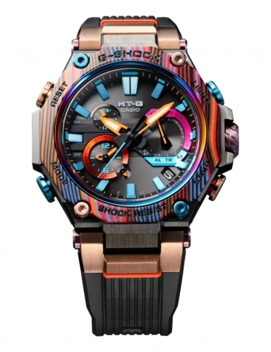 Безель часов G-SHOCK MTG-B2000XMG-1AER выполнен по технологии 3D-литья, чередуя слои карбона и цветного стекловолокна.