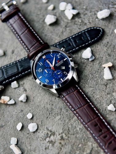 Швейцарские часы SMH 06-4316.04.003 Helvetus Chrono с темно-синим циферблатом вызывают ощущение замедления времени.