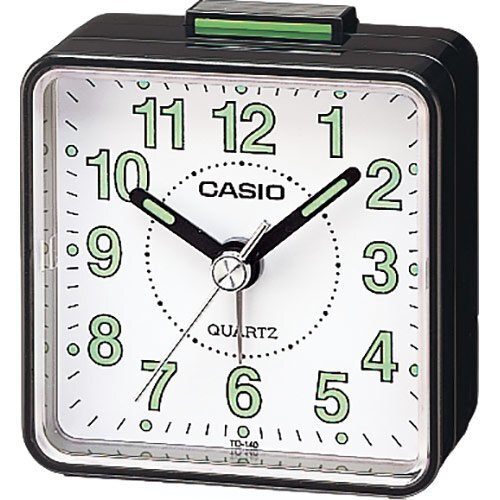 Настольный стрелочный будильник CASIO TQ-140-1BEF черно-белый с арабскими цифрами, светонакопители Neobrite, пластиковый.