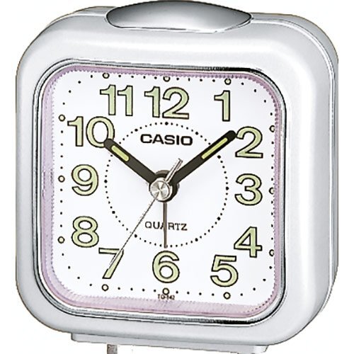 Настольный стрелочный будильник CASIO TQ-142-7EF белый с подсветкой, арабские цифры, светонакопители, пластиковый.